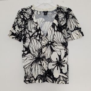 EUC Ann Taylor Black/White Floral Short Sleeve Cardigan Sweater, XSP